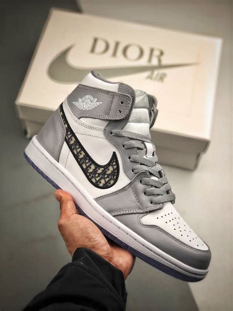 nike dior x air jordan 1 high og basketball shoes/sneakers|Dior jordan 1 release date.